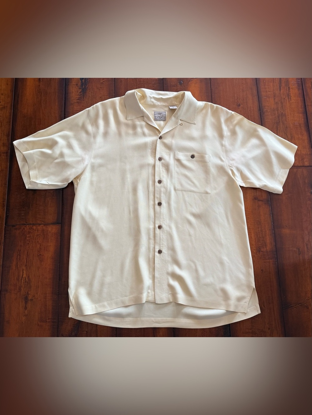 Luau Soft Yellow 100% Silk Short-Sleeve Button-Down Shirt
